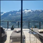 Villa Flo Bellevue Stryn