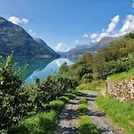 Flo Bellevue Villa Stryn