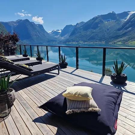 Flo Bellevue - Private With Spectacular And Glacier View 빌라