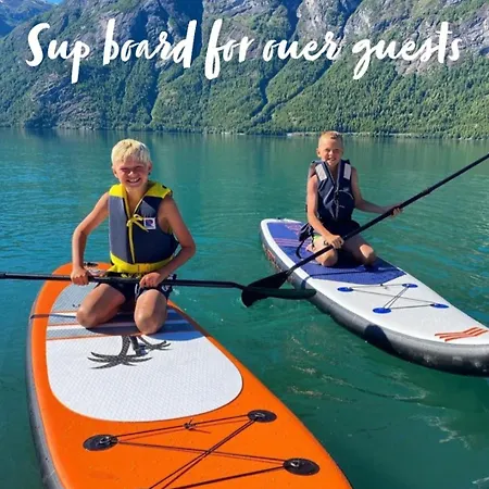 Flo Bellevue * 史特林