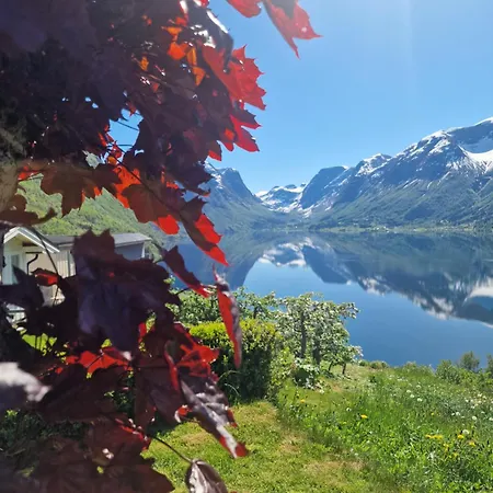Flo Bellevue Villa Stryn
