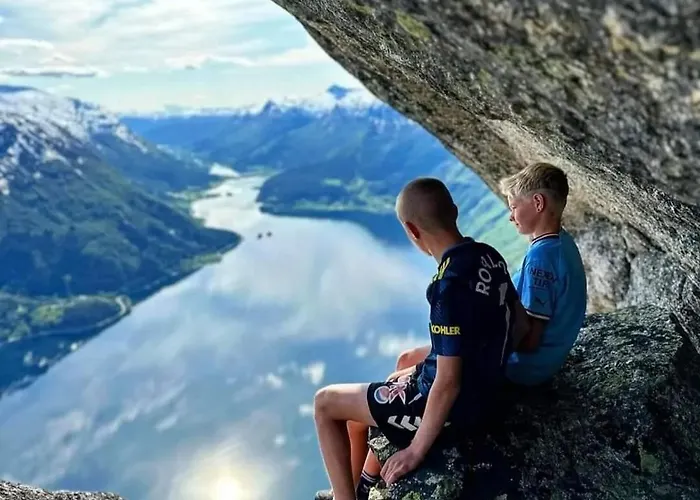 Flo Bellevue * Stryn