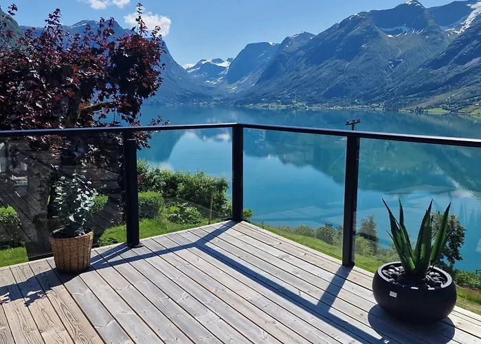 Flo Bellevue * Stryn