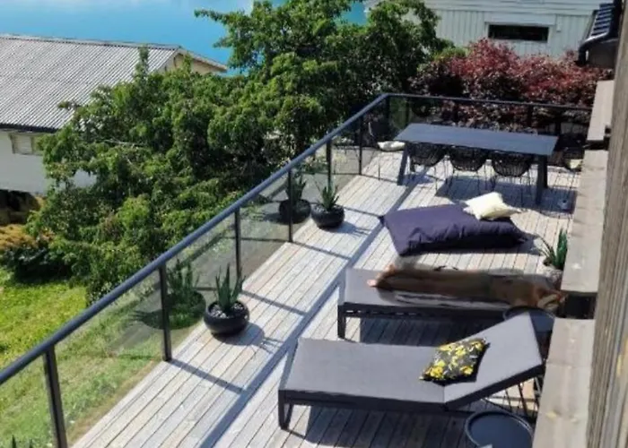 Flo Bellevue Villa Stryn