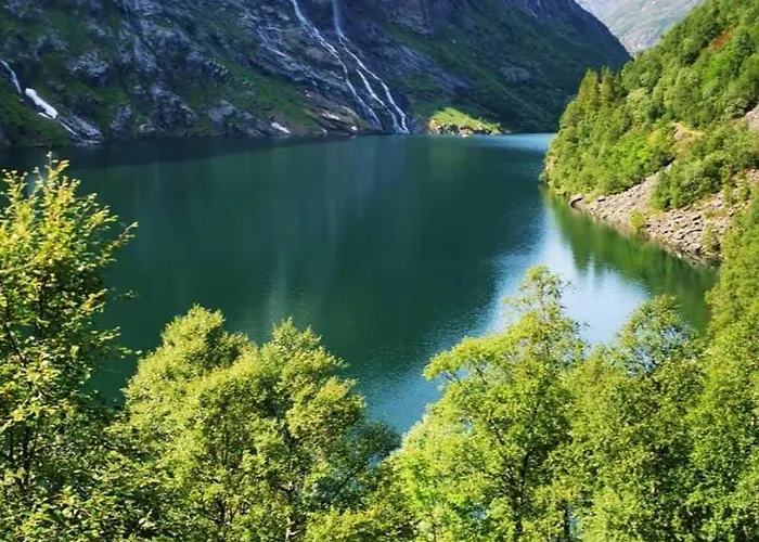 Flo Bellevue * Stryn