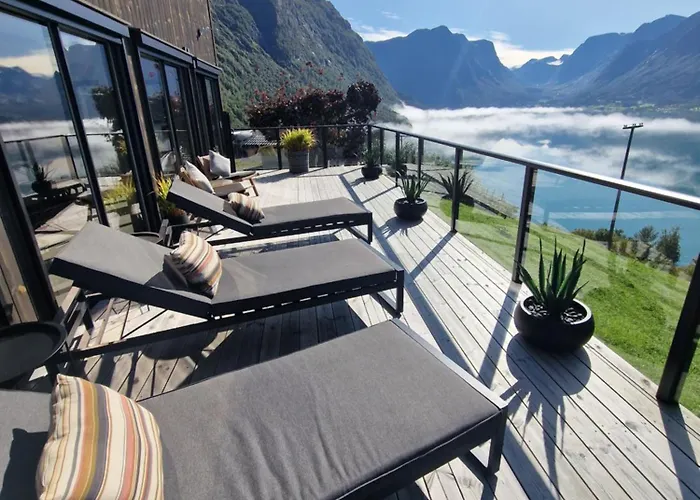 Villa Flo Bellevue Stryn